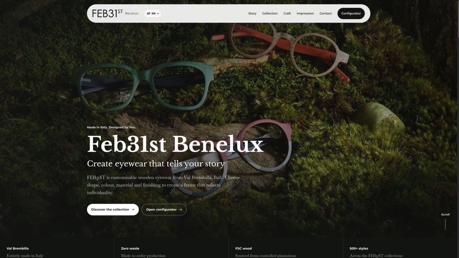 Homepage van Feb31st Benelux met houten brillen in een mosrijke omgeving.